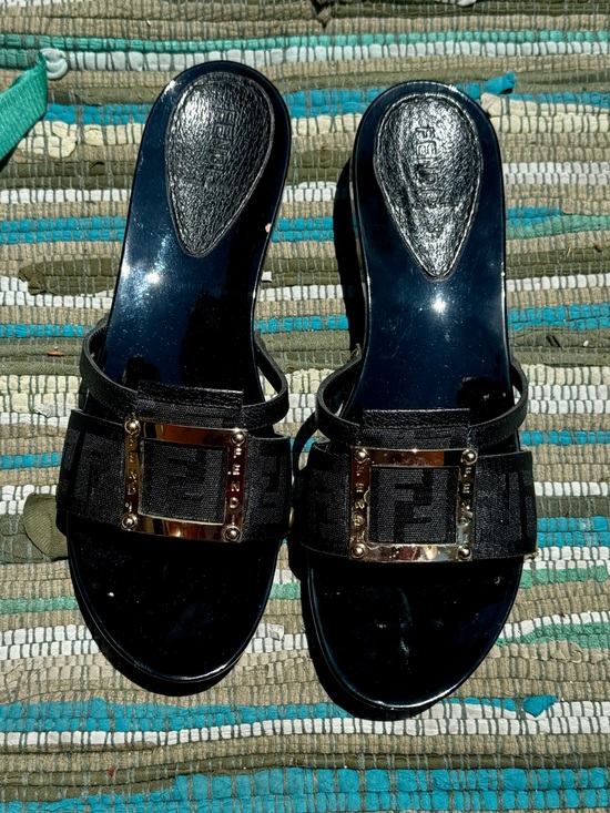 Fendi Shoes - Y2K Vintage Fendi Black Wooden slide sandals Sz 38 1/2
